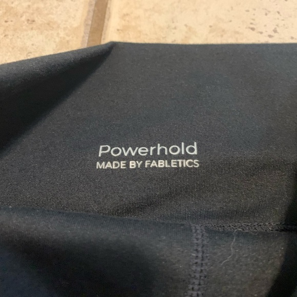 Fabletics Powerhold Black Capri Leggings with Lace-Up/Criss-Cross Detail - XS - Picture 3 of 7